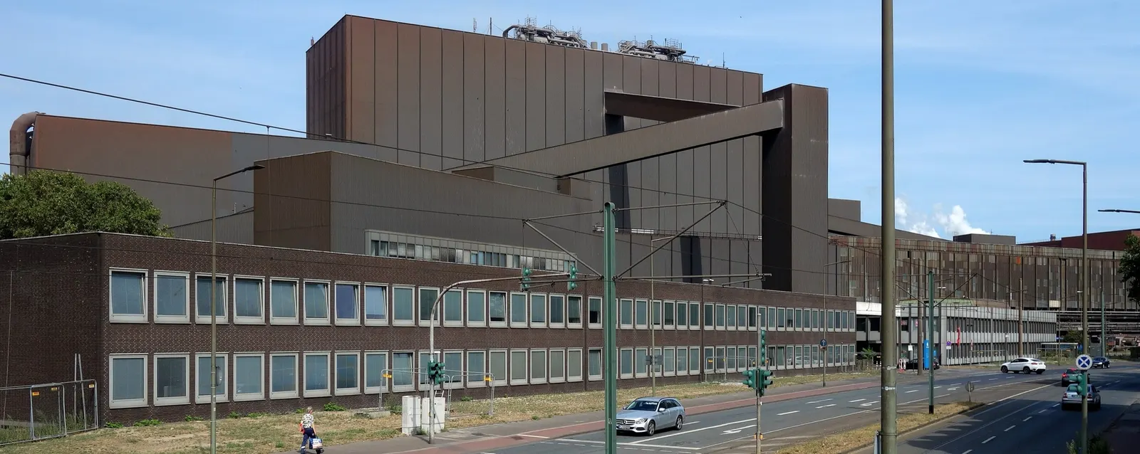 Steelworks in Duisburg (CC BY-SA 4.0)
