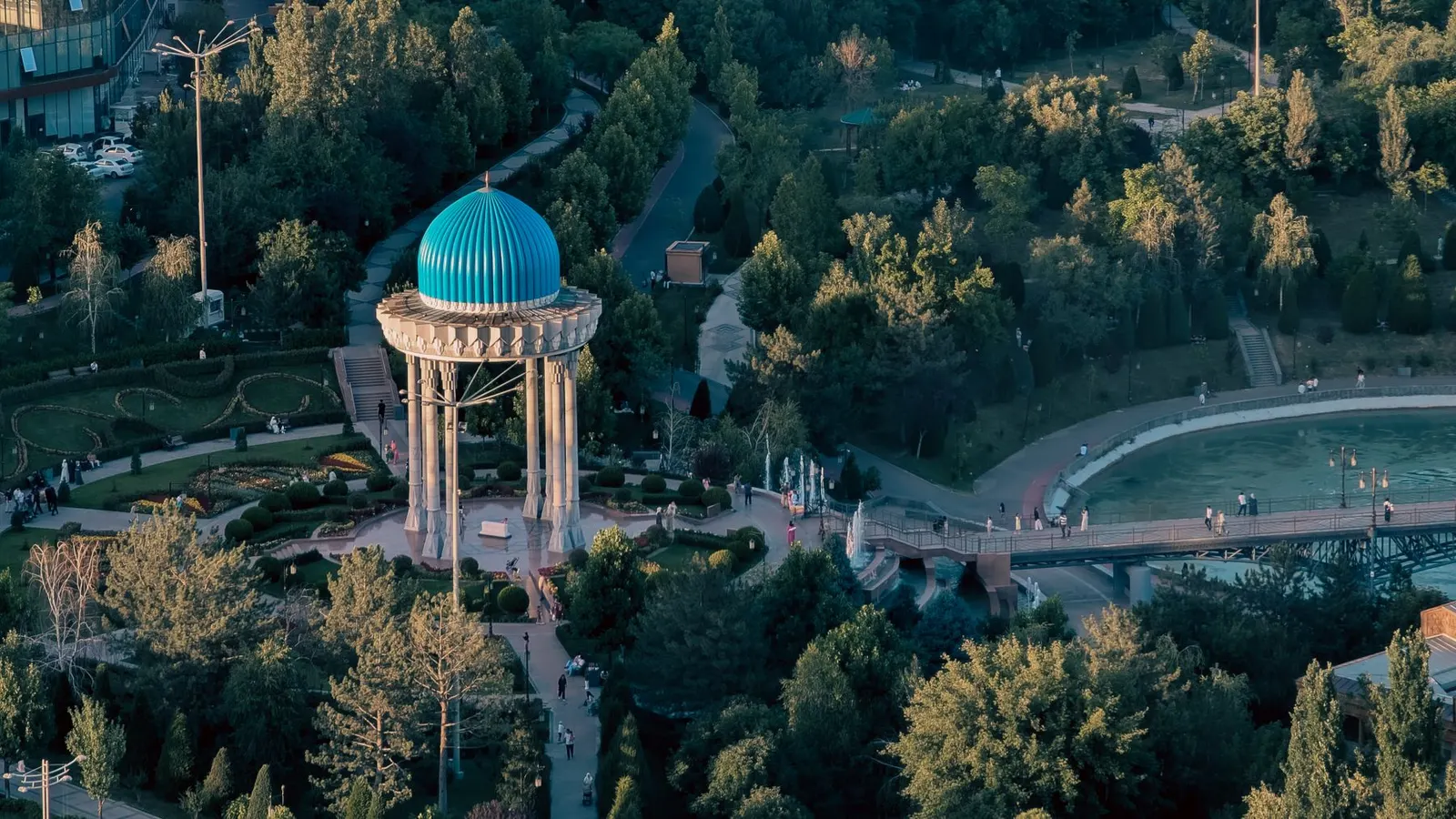 A park in Tashkent from the air